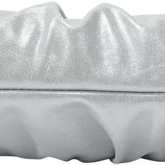 Sophisticated Silver Clutch with Detachable Chain - Ideal for Weddings & Events - Picture 4 of 6
